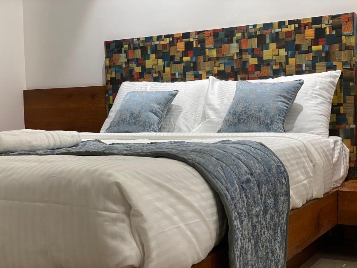 The Urban Hive Hotel 贝尔高姆 外观 照片