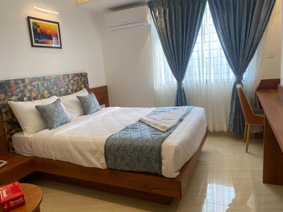 The Urban Hive Hotel 贝尔高姆 外观 照片