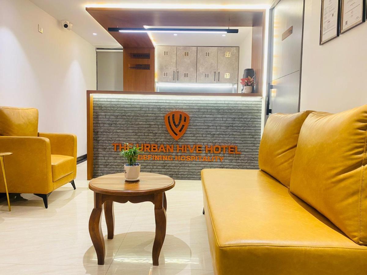 The Urban Hive Hotel 贝尔高姆 外观 照片