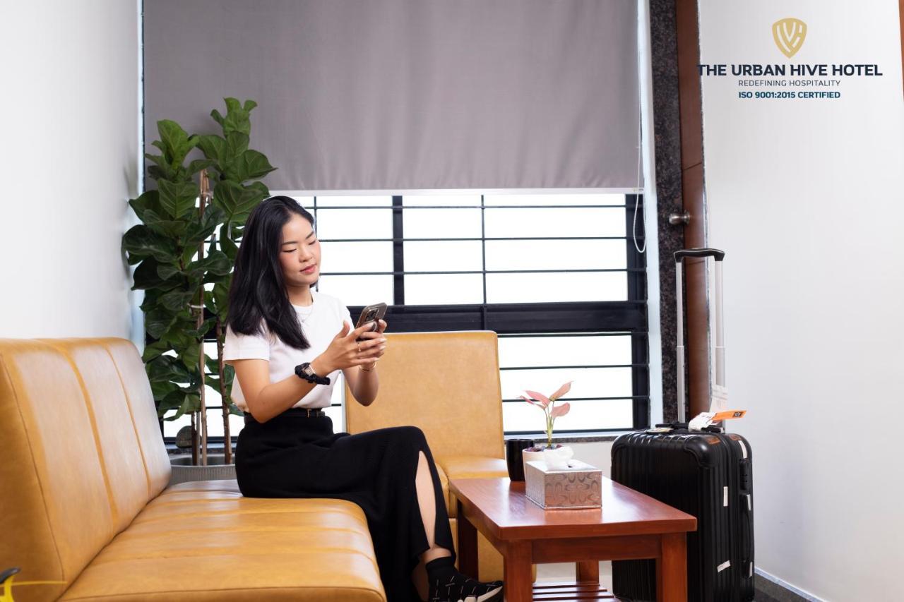 The Urban Hive Hotel 贝尔高姆 外观 照片
