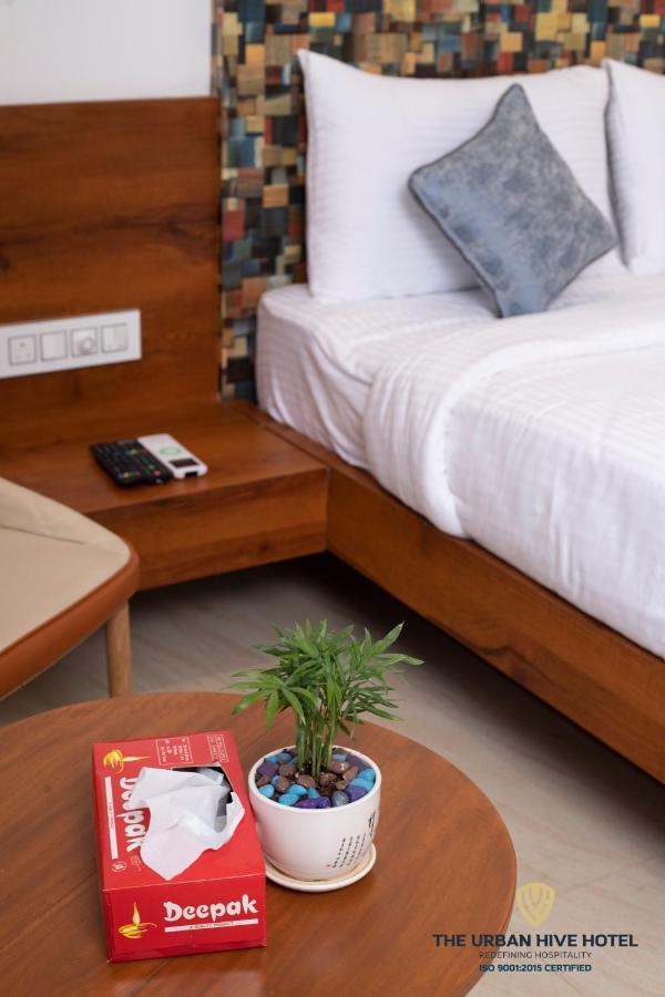 The Urban Hive Hotel 贝尔高姆 外观 照片