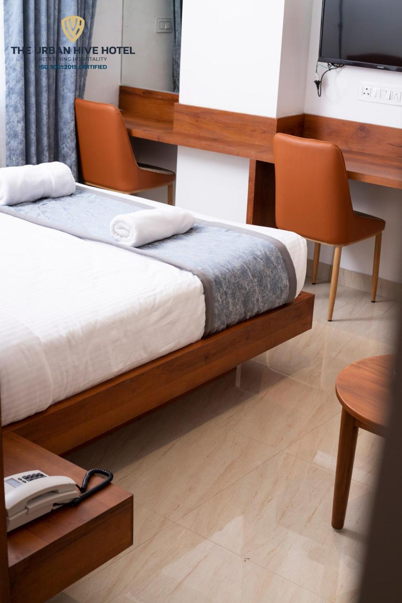 The Urban Hive Hotel 贝尔高姆 外观 照片